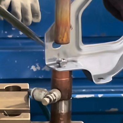 Energy storage spot welding machine for welding carbon steel plates for automotive parts